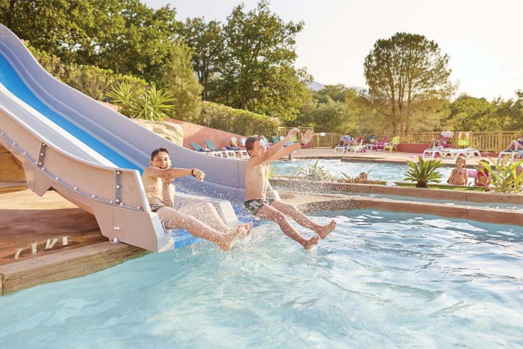 Camping Laroque Des Alberes Rum bild
